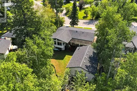 25 Crescent Heights