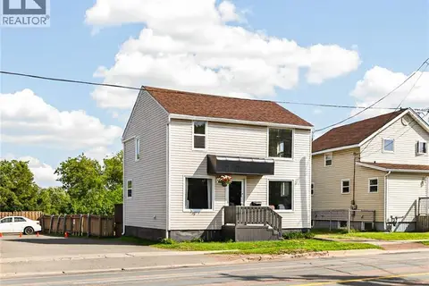 1702 Main Street