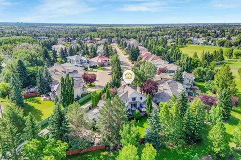 110 WEAVER DR NW