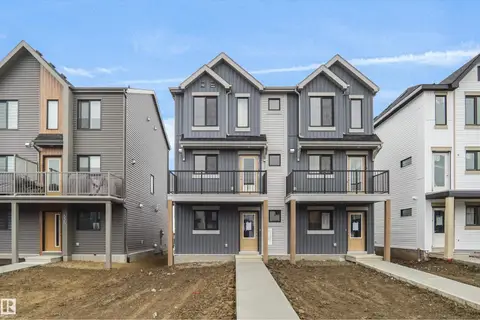 633 176 AV NE