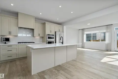3249 DIXON WY SW