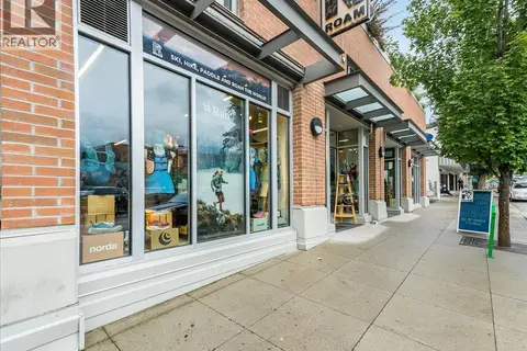 405 HALL Street