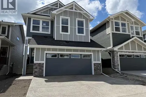 111 sundown Crescent