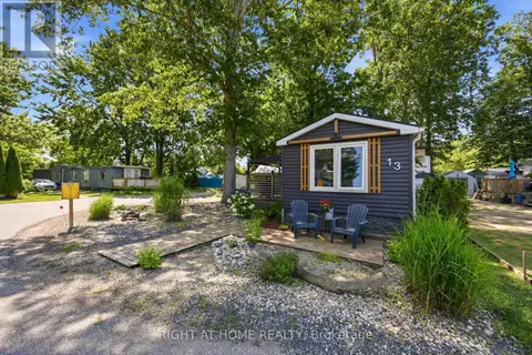 13 - 2891 OLD LAKESHORE ROAD