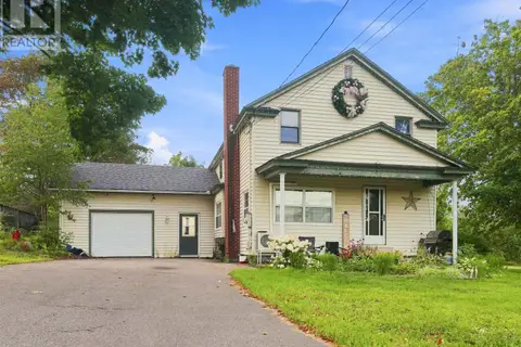 61 Jenks Avenue