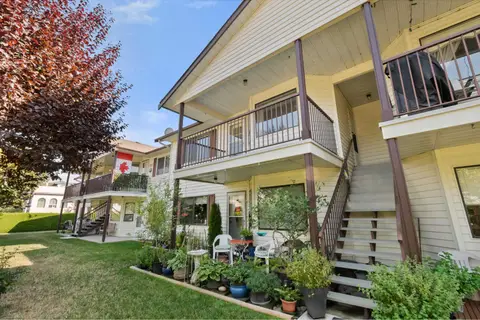 6 7455 HURON STREET, Sardis West Vedder
