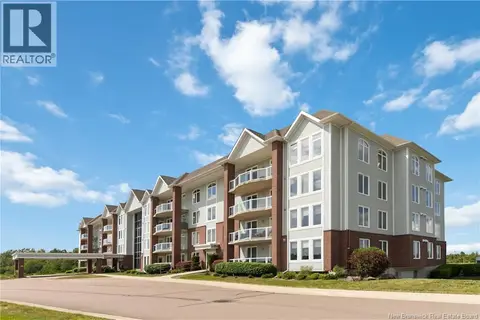 185 Royal Oaks Boulevard Unit# 208