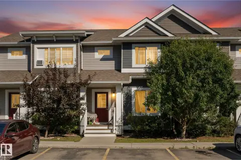 #2 5203 149 AV NW