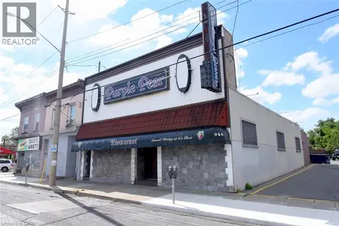 942-946 BARTON Street E