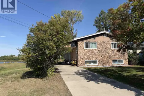 2733 RIVERVIEW DRIVE