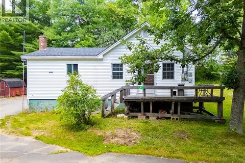 82 Chestnut Street