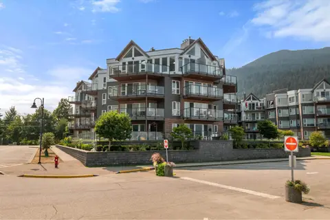 315 378 ESPLANADE AVENUE, Harrison Hot Springs