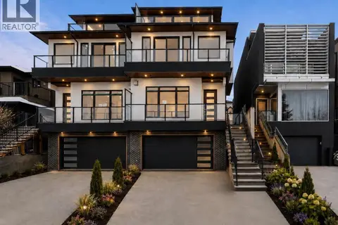 1907 28 Avenue SW