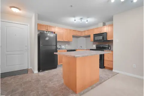 #2108 320 CLAREVIEW STATION DR NW