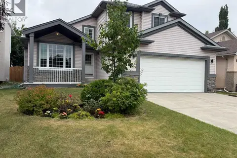 376 Sunlake Road SE