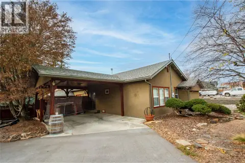 335 MIDDLE BENCH Road