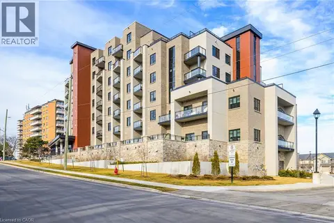 30 HAMILTON Street S Unit# 313