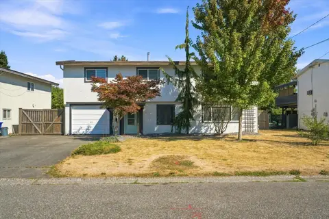 9334 JAMES STREET, Chilliwack Proper East