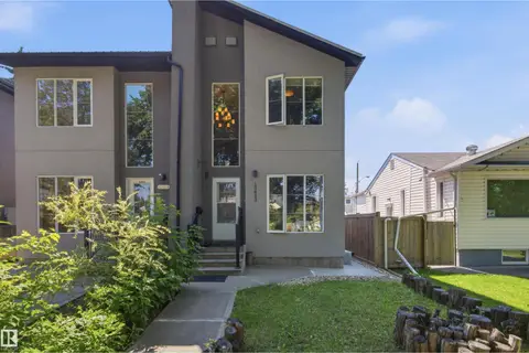 10833 63 AV NW
