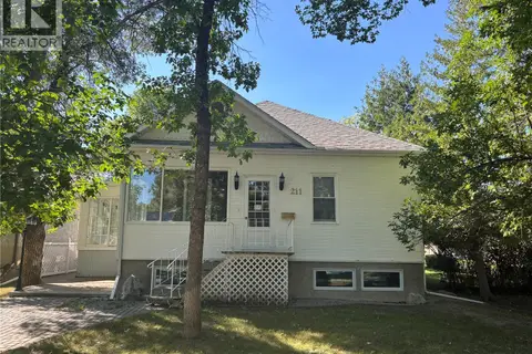211 Aspen STREET