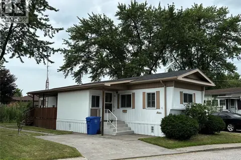 15 WILDER South