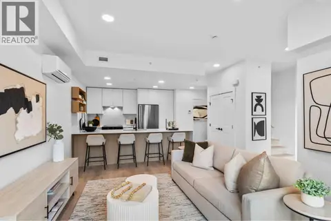 620 Coronation Avenue Unit# 102