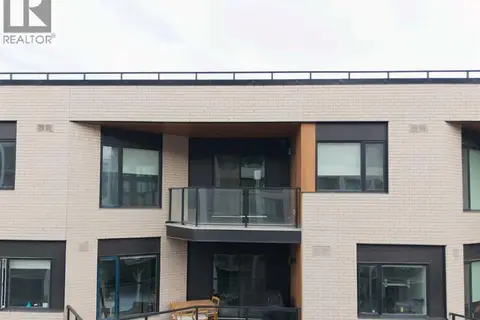606, 8370 Broadcast Avenue SW