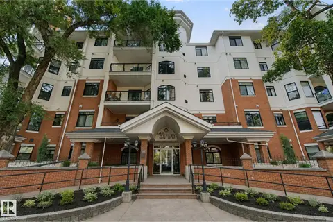 #203 10178 117 ST NW