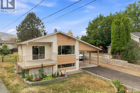510 HUXLEY Place