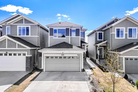 2435 12 AV NW