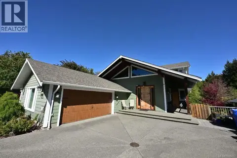 2625 Streamside Pl