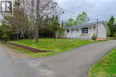 16 Armstrong Crescent