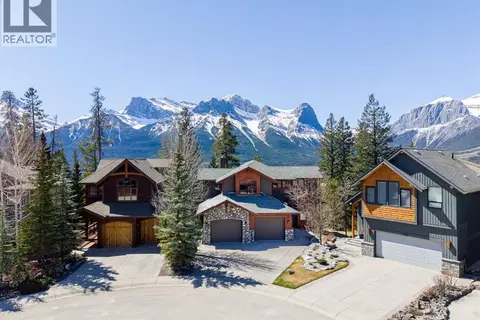 389 Eagle Heights