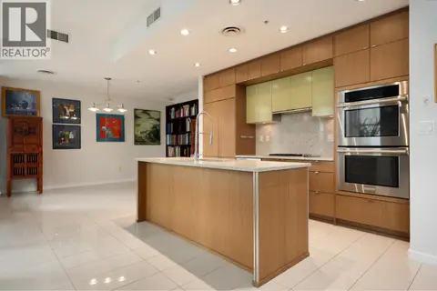 1404 1205 HOWE STREET