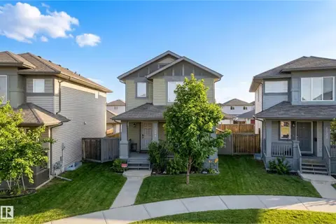 1148 35 AV NW