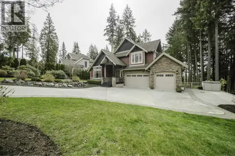 1056 RAVENSWOOD DRIVE