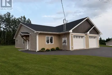 32 LONGVIEW Drive