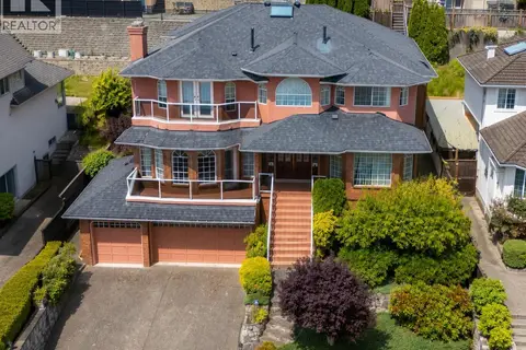 2248 SICAMOUS AVENUE