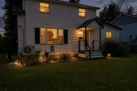 41 Claremont Avenue