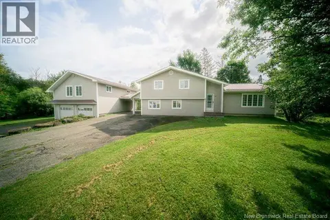 51 Hillcrest Drive
