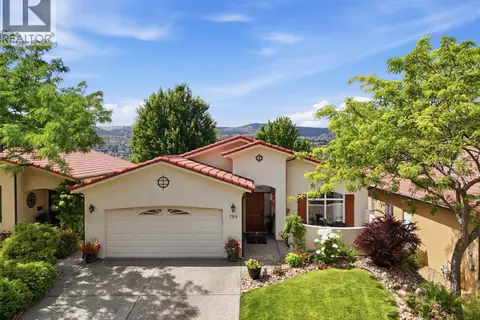 788 Rosewood Crescent