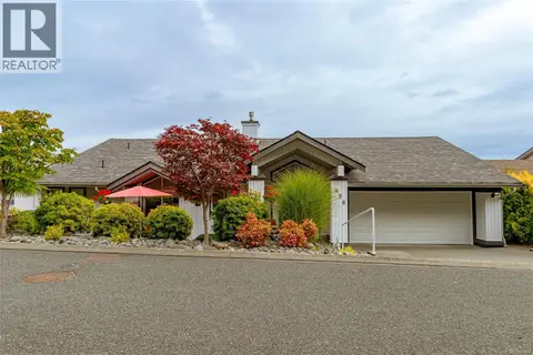 498 Seaview Way
