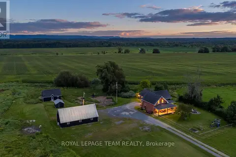 3570 DUNROBIN ROAD