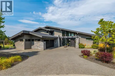 1555 Kicking Horse Way