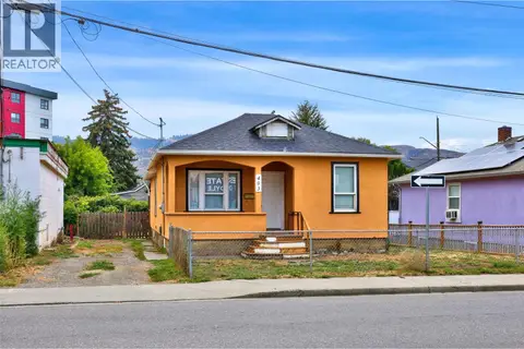 403 Mackenzie Avenue