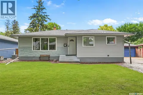 1520 UHRICH AVENUE