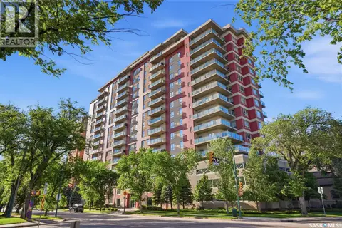 1403 902 Spadina CRESCENT E