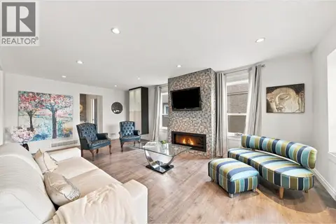 367 FENTON STREET