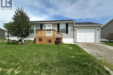 14 COPPER BEECH Drive