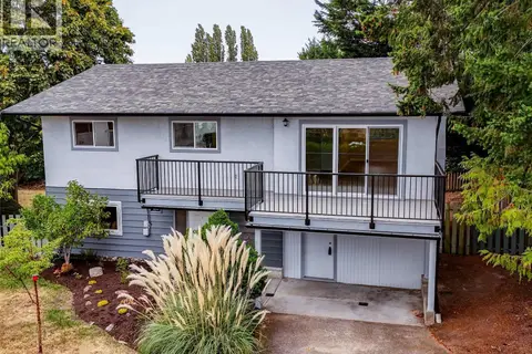 4468 Fairmont Pl